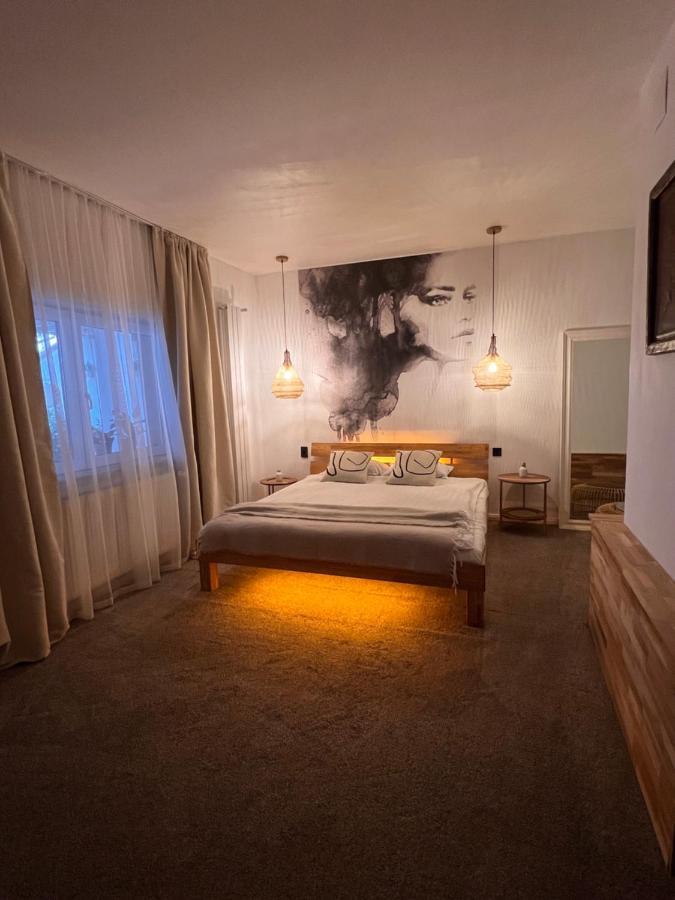 Shard Boutique Hotel-adult Only Guest house 3*
