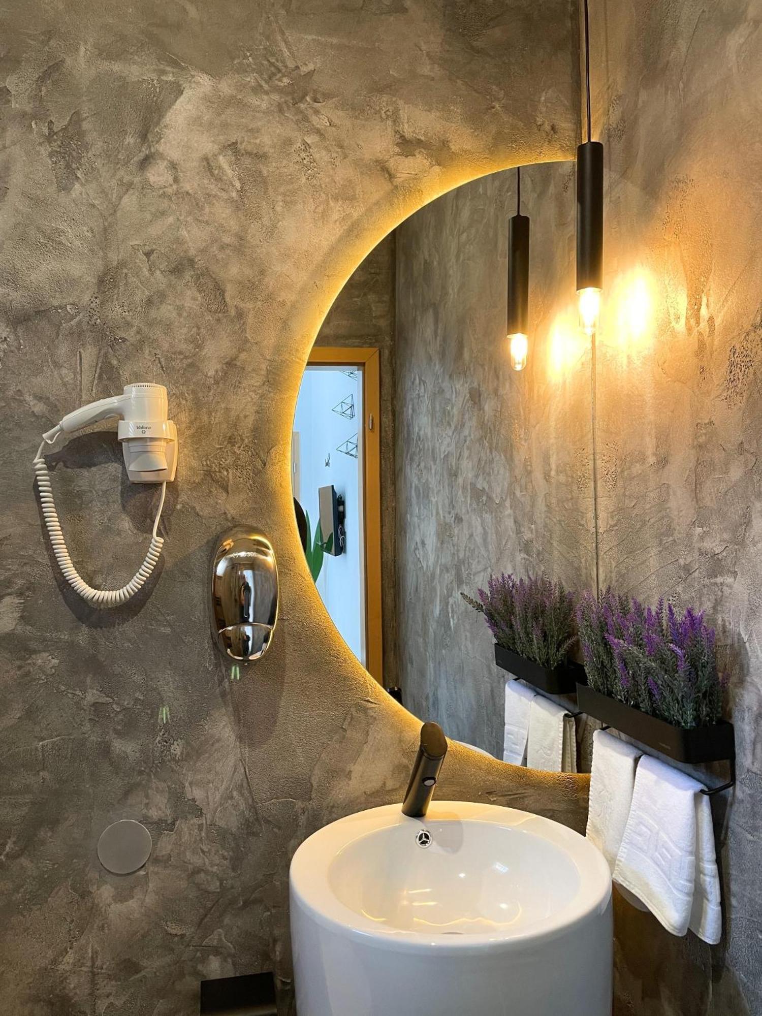 Shard Boutique Hotel-adult Only Guest house 3*