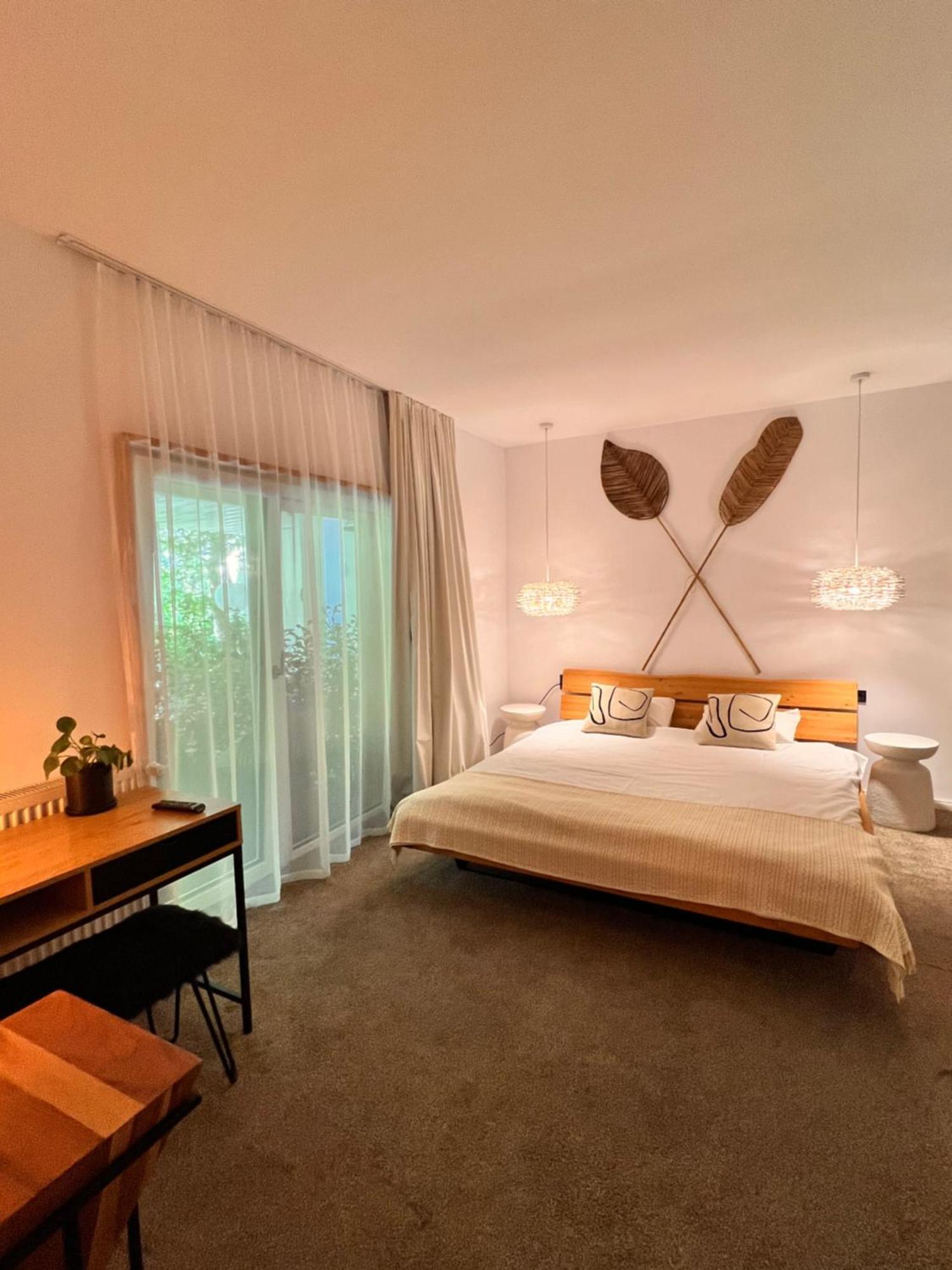 Shard Boutique Hotel-adult Only Guest house