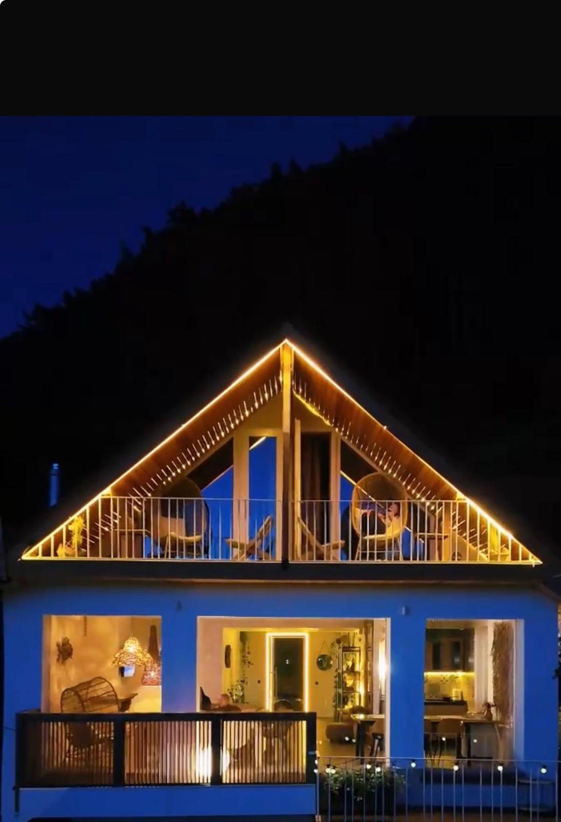 Guest house Shard Boutique Hotel-adult Only 3*