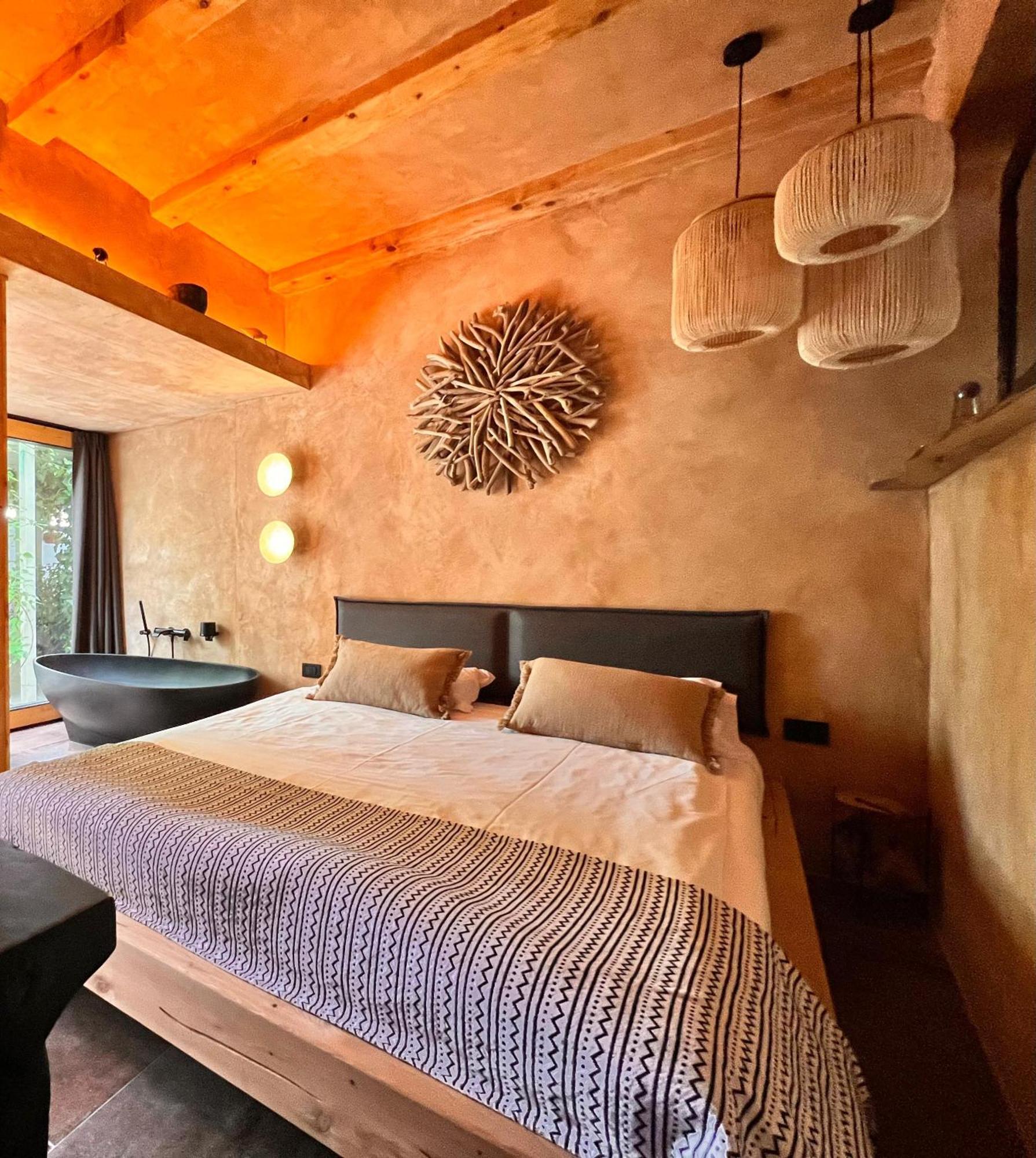 Shard Boutique Hotel-adult Only Guest house Brasov